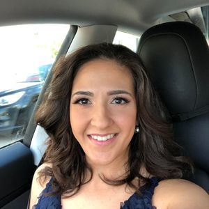 Meet your Posher, Vanessa